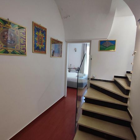 Yhomisus Bed and Breakfast Comiso Buitenkant foto